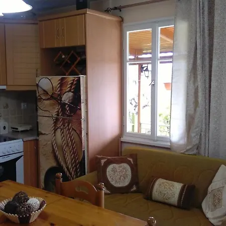 Dimitris House