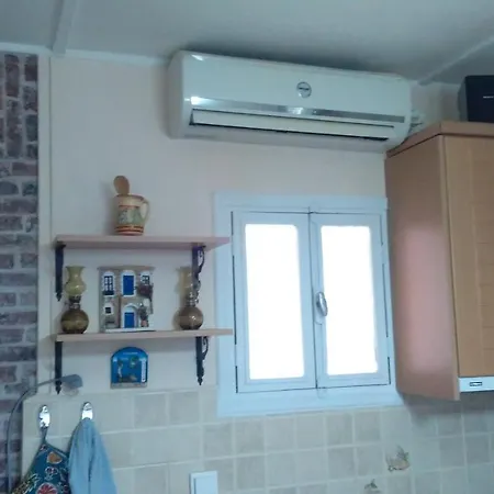 Dimitris House